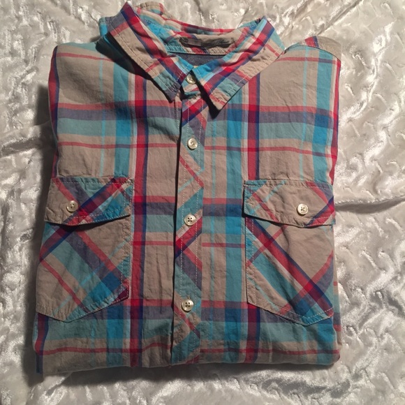 ๐21Men Plaid Button Down๐ - Picture 5 of 6